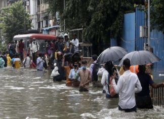 പേമാരി; മുംബൈയില് വ്യാപക നാശനഷ്ടം; അടുത്ത 5 ദിവസം നിര്ണായകം mumbai_heavy rain