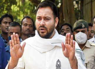 ‘ജനങ്ങൾ പട്ടിണി കിടന്ന് മരിക്കുകയാണ്’; പ്രധാനമന്ത്രി മൗനത്തിലെന്ന് തേജസ്വി യാദവ് Thejaswi Yadav