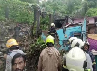 Building-collapsed-in-Mumbai