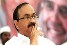 വാഹനവ്യൂഹം വേണ്ട; മുഖ്യമന്ത്രിയുടെ യാത്രയിൽ പൈലറ്റും എസ്കോട്ടും മാത്രം VD Satheesan