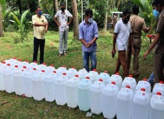 വടക്കഞ്ചേരി വ്യാജകള്ള് നിർമാണം; സഹായം ചെയ്ത 13 എക്സൈസ് ഉദ്യോഗസ്ഥർക്ക് സസ്പെൻഷൻ