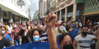 ജനകീയ പ്രക്ഷോഭം; ഫേസ്ബുക്കിനും വാട്സ്ആപ്പിനും നിരോധനം ഏര്പ്പെടുത്തി ക്യൂബ cuba protest