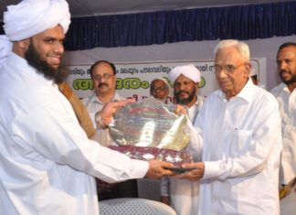 Khaleel Bukhari Thangal on PK Warrier's Deaths