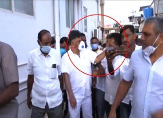 തോളിൽ കൈവെച്ചു; കോൺഗ്രസ് പ്രവർത്തകന്റെ മുഖത്തടിച്ച് ഡികെ ശിവകുമാർ; പ്രതിഷേധം