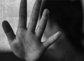 കോഴിക്കോട് അഞ്ച് വയസുകാരിയുടെ കൊലപാതകം; പിന്നിൽ അന്ധവിശ്വാസമെന്ന് പ്രാഥമിക നിഗമനം ive-year-old girl killed in Kozhikode