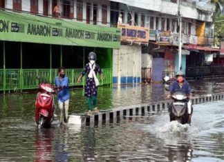 അടുത്ത ദിവസങ്ങളിൽ കനത്ത മഴക്ക് സാധ്യത; വിവിധ ജില്ലകളിൽ റെഡ് അലർട് Rain Alert kerala