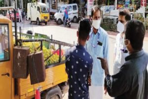 kannur-action against footpath sale