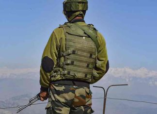 സഞ്ചാരികളുടെ തിരക്ക്, സേനാ വിന്യാസം കുറവ്; പഹൽഗാമിനെ തിരഞ്ഞെടുക്കാൻ കാരണം ഇവ Terrorist Attack