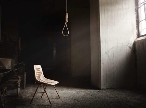 student hanged in Idukki