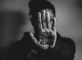 A case of assault on a railway employee in Tengashi