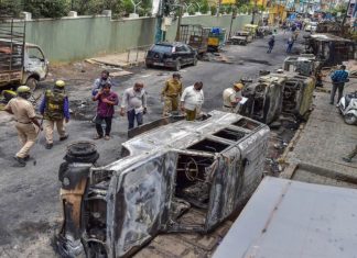 เดซเตเดฐเดพเตปเดธเดฟเตฝ เดเดฒเดพเดชเด เดฐเตเดเตเดทเด; เด
เดเตเดเดพเด เดฆเดฟเดตเดธเดตเตเด เดเดจเด เดคเตเดฐเตเดตเดฟเตฝ- 1,300 เดฒเตเดฑเต เดชเตเตผ เด
เดฑเดธเตโเดฑเตเดฑเดฟเตฝ Riots rage in France