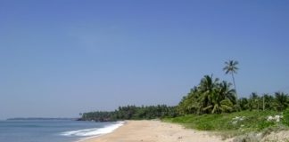 തോട്ടട ബീച്ച്; സുരക്ഷാ ക്രമീകരണങ്ങളുടെ അഭാവത്തിൽ അപകടമേറുന്നു Thottada Beach