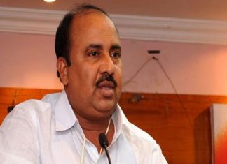 ഐഎൻടിയുസി കോൺഗ്രസിന്റെ പോഷക സംഘടന തന്നെ; ആർ ചന്ദ്രശേഖരൻ R-Chandrasekaran-intuc