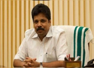 കോൺഗ്രസിൽ പൊട്ടിത്തെറി രൂക്ഷമാവുന്നു; എപി അനിൽകുമാറിന് എതിരെയും പോസ്റ്റർ ap-anil-kumar