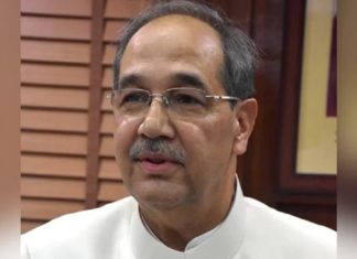 കല്യാണ് സിംഗിന്റെ മരണത്തില് അനുശോചിച്ചു; അലിഗഡ് സര്വകലാശാല വിസിക്കെതിരെ പോസ്റ്റര് amu-vice-chancellor-professor-tariq-mansoor