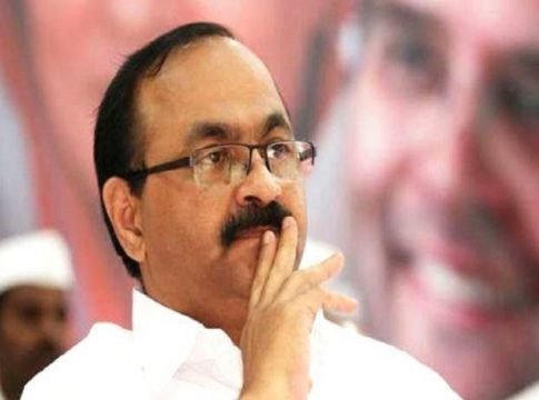 പ്രതിഷേധ സാധ്യത; വിഡി സതീശന്റെ സുരക്ഷ വർധിപ്പിച്ചു VD Satheesan on Ayyappa Sangamam