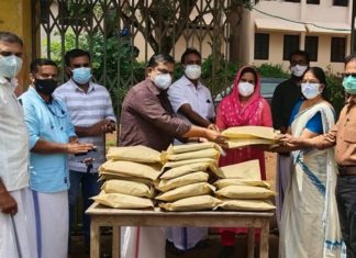 Onam Gift for the needy; KPSTA with care