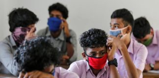 മലബാറിൽ പ്ളസ് വൺ സീറ്റിന് ക്ഷാമം; തെക്കൻ കേരളത്തിൽ കുട്ടികളില്ലാത്ത ബാച്ചുകൾ 53 plus-one-admission