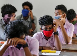 മലബാറിൽ പ്ളസ് വൺ സീറ്റിന് ക്ഷാമം; തെക്കൻ കേരളത്തിൽ കുട്ടികളില്ലാത്ത ബാച്ചുകൾ 53 plus-one-admission