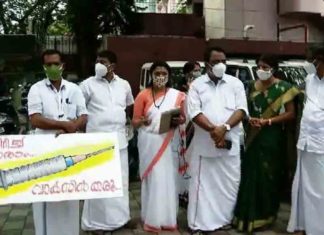 കുത്തിവെപ്പെടുക്കാൻ സൂചിയില്ല; കൊച്ചി കോർപറേഷനിൽ യുഡിഎഫ് പ്രതിഷേധം UDF-Protest in Kochi corporation