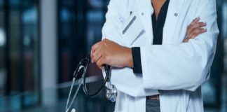 ഡോക്ടർക്ക് മർദനമേറ്റ സംഭവം; പോലീസിനെ വിമർശിച്ച് മനുഷ്യാവകാശ കമ്മീഷൻ doctors-violance