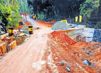 മലയോര റോഡുകളുടെ നിർമാണം നീളുന്നു; പ്രക്ഷോഭം തുടങ്ങി