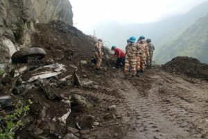 Landslide in himachal pradesh