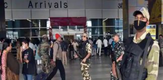delhi airport-Bomb threat