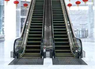 കണ്ണൂർ റെയിൽവേ സ്റ്റേഷനിലെ എസ്കലേറ്റർ ജോലികൾ പുനരാരംഭിച്ചു Escalator work resumed