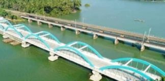 കോരപ്പുഴയുടെ ആഴം വീണ്ടെടുക്കുന്ന പദ്ധതി; തുടർനടപടിക്ക് ബദൽ നിർദ്ദേശവുമായി കരാർ കമ്പനി Korappuzha