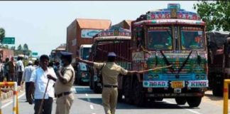 കേരളത്തിൽ ഇന്ന് മുതൽ കൂടുതൽ ഇളവുകൾ; വാളയാറിൽ നിയന്ത്രണങ്ങൾ കടുപ്പിക്കും valayar