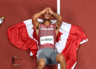 Andre de Grasse of Canada won gold in the men's 200m