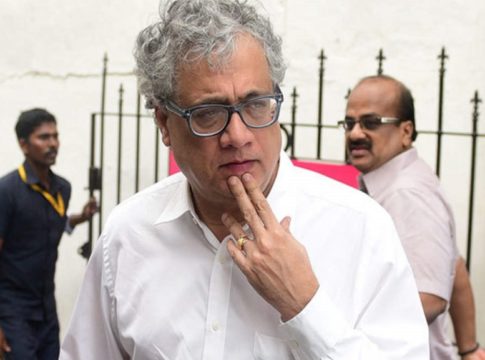 കേന്ദ്രം ബില്ലുകൾ പാസാക്കുന്നത് മിനിറ്റുകൾ കൊണ്ട്; സാലഡ് ഉണ്ടാകുകയാണോ എന്ന് തൃണമൂൽ എംപി Derek O'brien against central govt