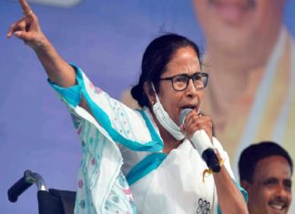 ക്രൂരൻമാരുടെ പാർട്ടിയാണ് ബിജെപി, ഷാരൂഖ് ഖാനെയും അവർ വേട്ടയാടി; മമത ബാനർജി mamata_banarji-against-bjp