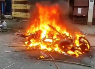 ത്രിപുരയിൽ മാദ്ധ്യമ സ്ഥാപനത്തിന് നേരെ ആക്രമണം; നാല് പേർക്ക് പരിക്ക് -tripura-bjp-workers-attack-dailys-office