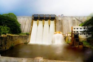 Chimmini_dam-spilway-shutter-open