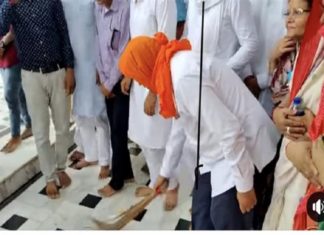 പഞ്ചാബ് കോൺഗ്രസ് നേതൃത്വത്തിന് ‘പാഞ്ച് പ്യാരേ’ വിശേഷണം; പിന്നാലെ പ്രായശ്ചിത്തം Harish Rawat