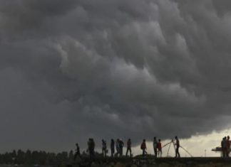 നവംബർ 4 വരെ മഴ തുടരും; മലയോര മേഖലയിൽ ഇടിമിന്നലിനും സാധ്യത Rain In Kerala