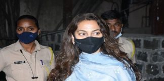 Juhi Chawla At Mumbai Court For The Bail Of Aryan Khan