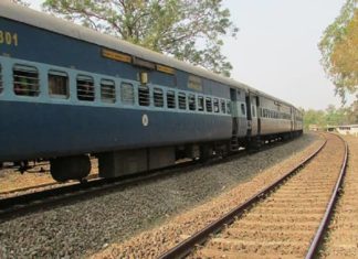 ഇൻഡിഗോ പ്രതിസന്ധി; ആശ്വാസമായി ഇന്ത്യൻ റെയിൽവേ, സ്പെഷ്യൽ ട്രെയിനുകൾ Special Train Service