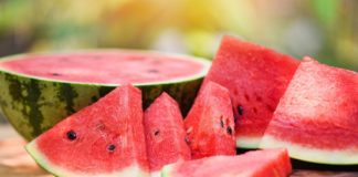 തണ്ണിമത്തന് കൊണ്ടുള്ള ചില ബ്യൂട്ടി ടിപ്സുകളിതാ watermelon beauty tips