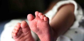 17-year-old-give-birth