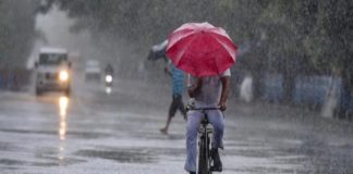 തുലാവർഷവും ന്യൂനമർദ്ദവും; സംസ്ഥാനത്ത് കനത്ത മഴക്ക് സാധ്യത Heavy Rain Alert Given To Kerala Today