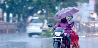 അടുത്ത 3 മണിക്കൂറിൽ മഴ കനക്കും; 7 ജില്ലകളിൽ ഇടിമിന്നലോട് കൂടിയ മഴക്ക് സാധ്യത Heavy Rain Should Be In 7 Districts In Next 3 hours