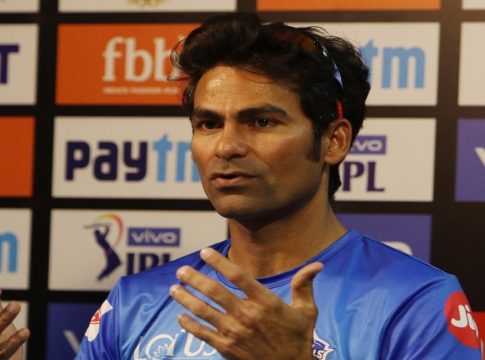 ഇത് യുദ്ധമല്ല, വെറുപ്പും രാഷ്ട്രീയവും മാറ്റിവച്ച് മൽസരം കാണൂ; മുഹമ്മദ് കൈഫ് muhammed-kaif-on-india-pak-match