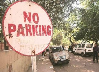 വഴിയോരങ്ങളിലെ അനധികൃത പാർക്കിങ്; നടപടിയുമായി ജില്ല Action Against The Illegal Parking In No Parking Area