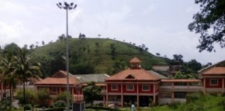 เดธเดฟเดฆเตเดงเดพเตผเดฅเดจเตเดฑเต เดฎเดฐเดฃเดคเตเดคเดฟเตฝ เดชเตเดฐเดคเดฟเดทเตเดงเด; เดชเตเดเตเดเตเดเต เดตเตเดฑเตเดฑเดฑเดฟเดจเดฑเดฟ เดเตเดณเตเดเต เด
เดเดเตเดเต Pookod Veterinary College