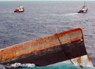 കപ്പൽ അപകടം; ക്രിമിനൽ കേസ് എടുക്കേണ്ടതില്ലെന്ന് സംസ്ഥാന സർക്കാർ ship accident