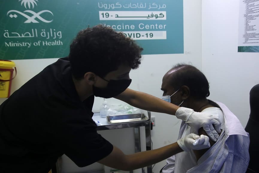 Covid Vaccination In Saudi Crosses 4.5 Crores Covid Vaccination In Saudi Crosses 4.5 Crores
