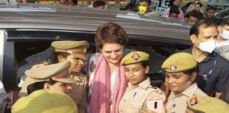 പ്രിയങ്കയ്ക്കൊപ്പം സെൽഫി; വനിതാ പോലീസുകാർക്ക് എതിരെ നടപടി Priyanka gandhi vadra